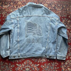 Men’s Jacket Denim Jean Embossed Flag USA XL Tyca Buttons Made in USA